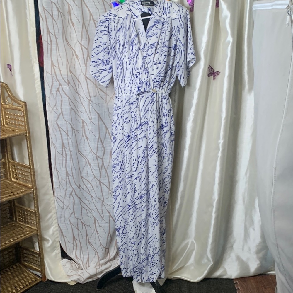 Vintage 1980’s White and Blue Women's Dress